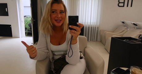 Maren Wolf HDポルノスター 画像