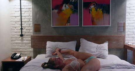 ランジェリーベイビーOnlyFans 美しいヌード ギャラリー