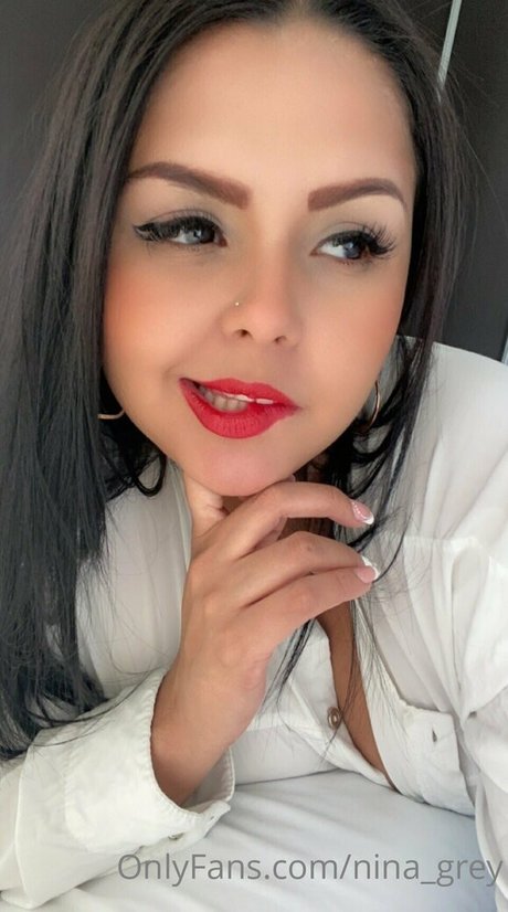 スターティーンオンリーファンズ ホット裸 画像