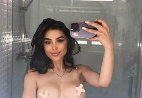 nina grey ポルノスター HD ギャラリー