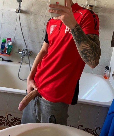 足の裏3P OnlyFans ベスト 写真