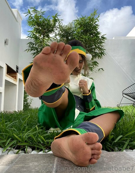 そばかすOnlyFans セクシーヌード 写真