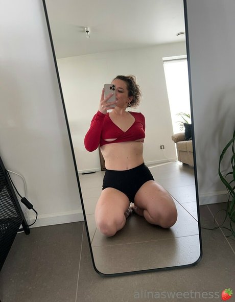 linaliciouss かわいいスター 画像