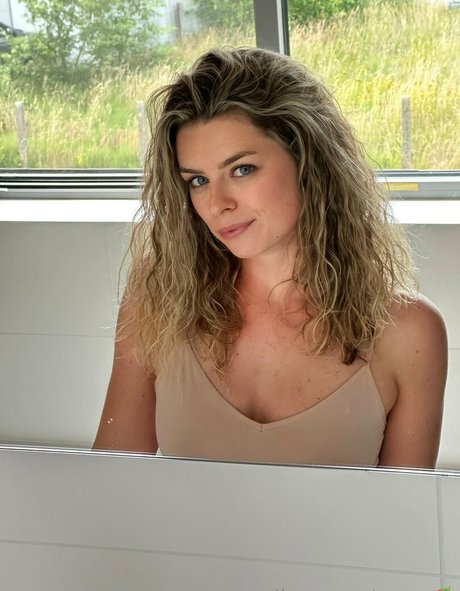 エボニー無料OnlyFans 裸 画像