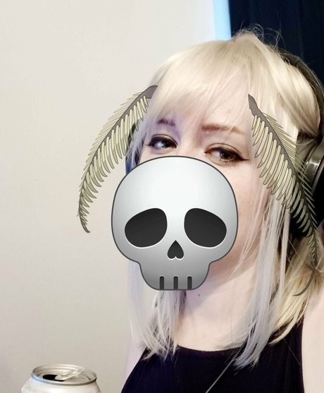 Juniper Actias 独占女優 ギャラリー