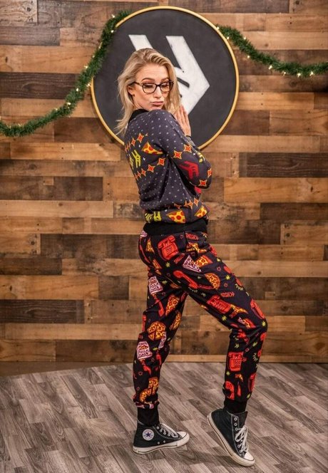 フランスのアナルOnlyFans アートヌード 写真