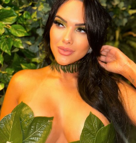 痩せた金髪の熟女OnlyFans ホットセクシー 写真