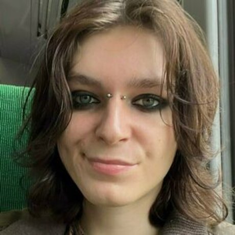 sfemboy97 セクシーモデル 写真