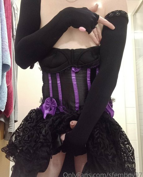 sfemboy97 ポルノスター 写真