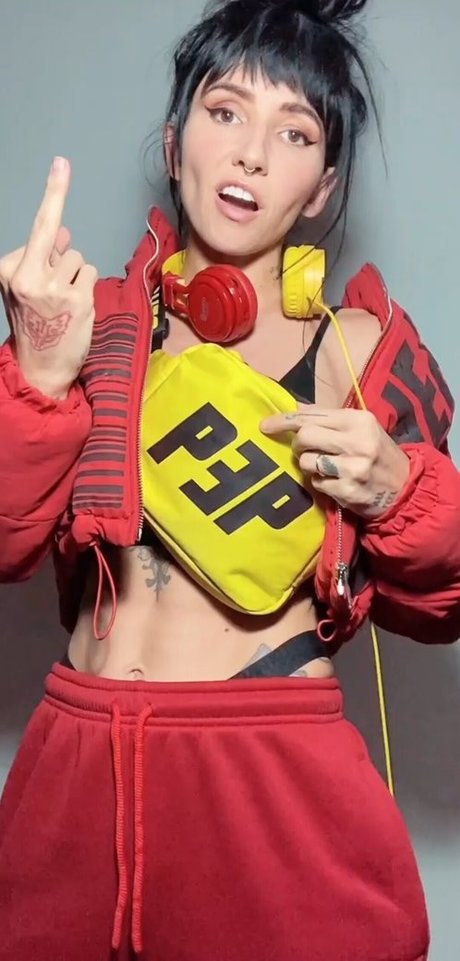 ブラック・ポーグ・オンリーファンズ ホットポルノ 写真