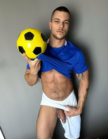 エボニートランスオンリーファンズ 美しいヌード ギャラリー