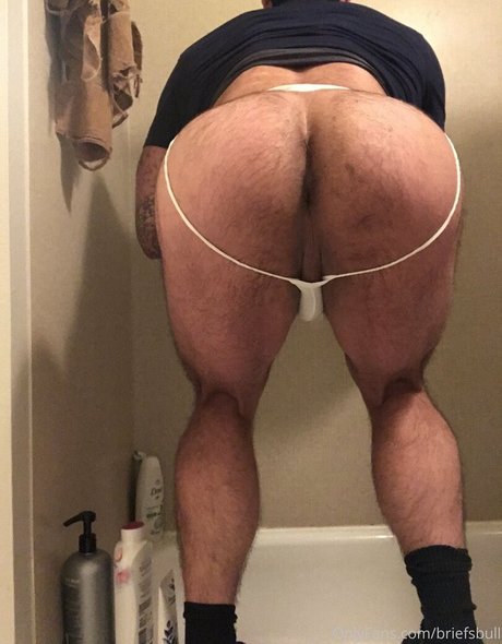 大きな白いチンポ OnlyFans ホットヌード 画像