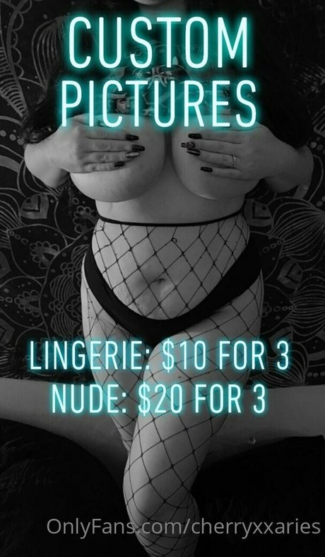 cherryxxaries ホットなスター 写真