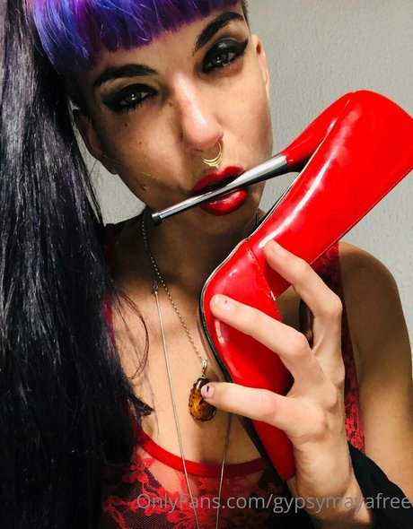 gypsymayafree ホットなポルノスター 写真