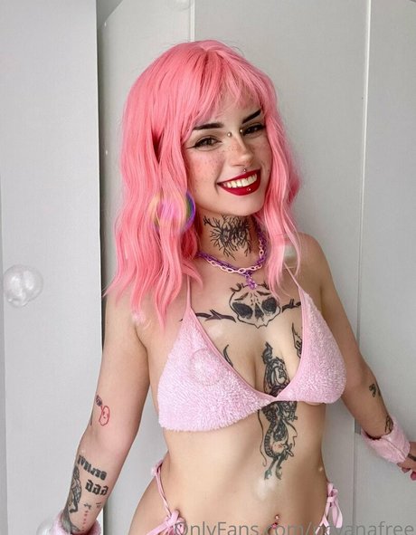 ランジェリーベイビーOnlyFans ホットxxx 写真