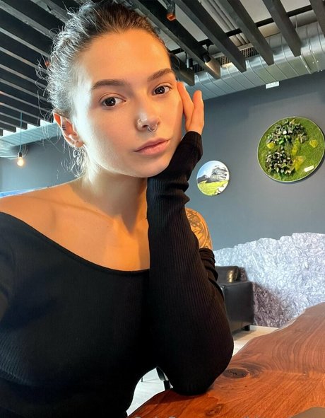 イタリア人熟女OnlyFans xxx 写真