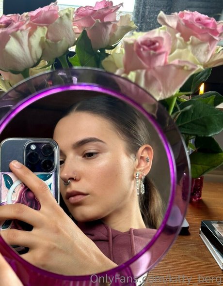 ランジェリーベイビーOnlyFans 無料xxx 写真