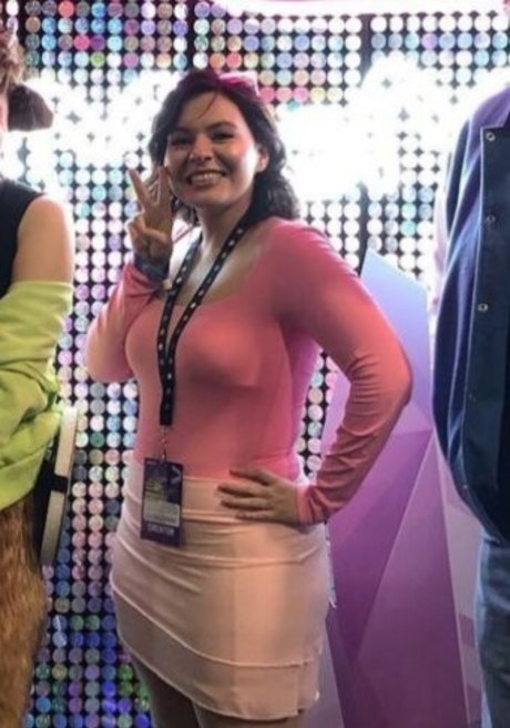 MegaMoeka 無料スター 写真