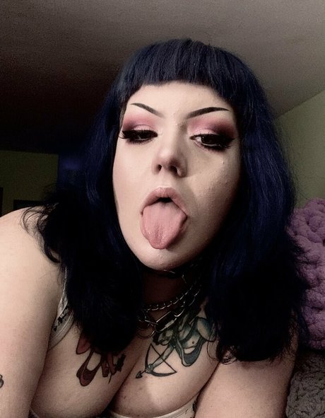 心理学者OnlyFans ポルノグラフィック 写真