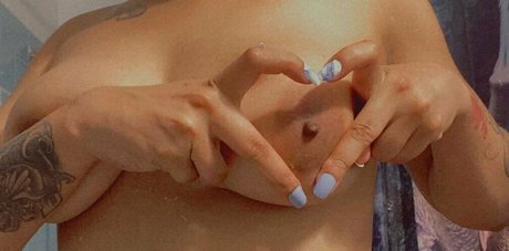 xluckyme セックススター 写真