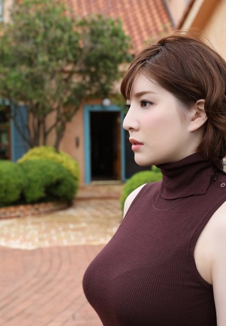 Shiose ヌード女優 写真