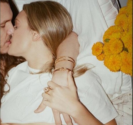 Tove Lo ヌード女優 画像