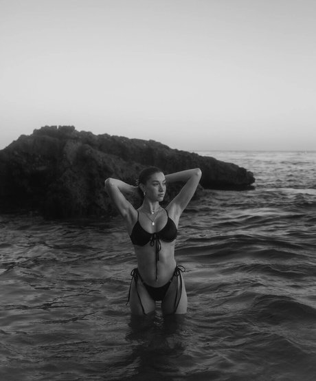 アナル無料OnlyFans ポルノグラフィック 写真