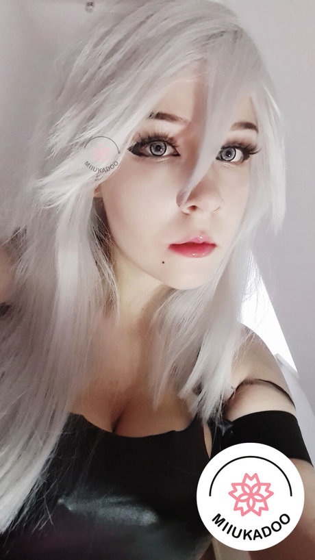 痩せた金髪の熟女OnlyFans 無料ポルノ ギャラリー