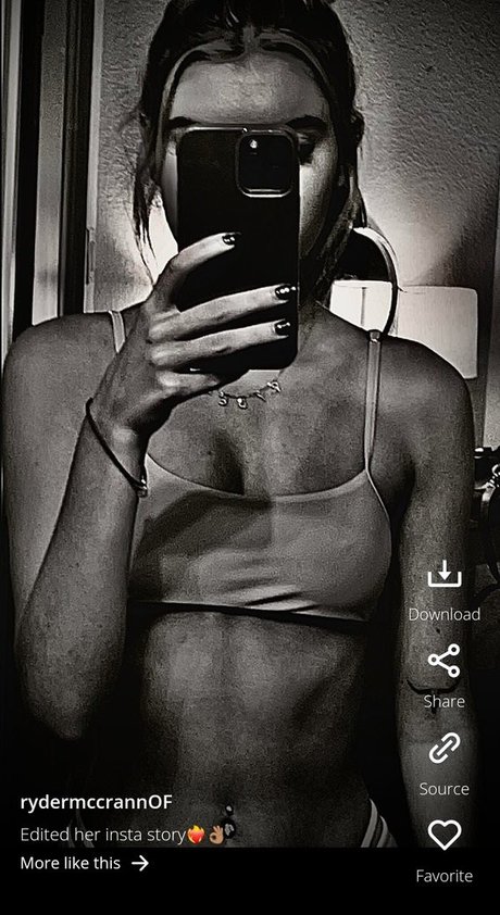 チンコを持つ女たち OnlyFans ヌード 写真