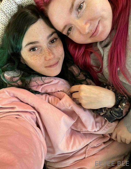 大きな黒い猫OnlyFans ホットポルノ 写真