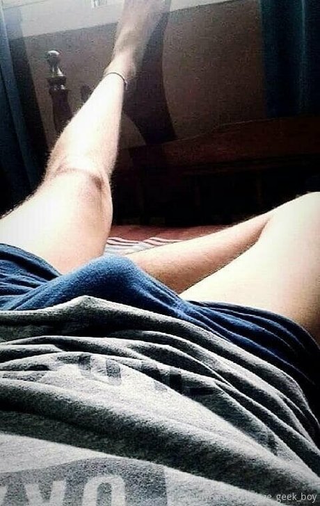 free geek boy ホットなポルノスター 写真