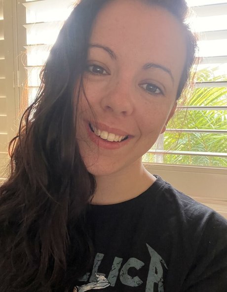 Miss Bb スター ヌード 画像