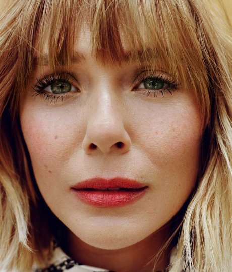 Elizabeth Olsen xxxポルノスター 写真