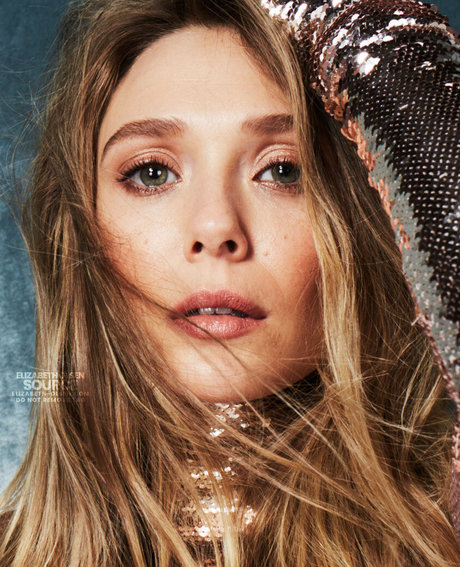 Elizabeth Olsen トップスター 画像