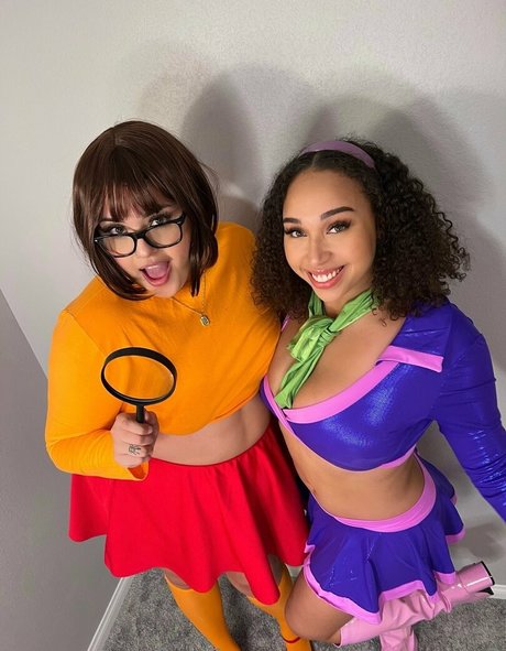 ゲイランジェリーOnlyFans セクシー裸 アーカイブ