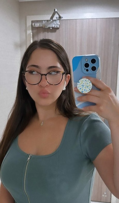 Hilenna 素敵なスター アーカイブ