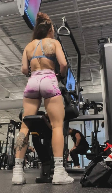 Nicki Bocker 無料スター 画像