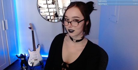 Holls8 profile image