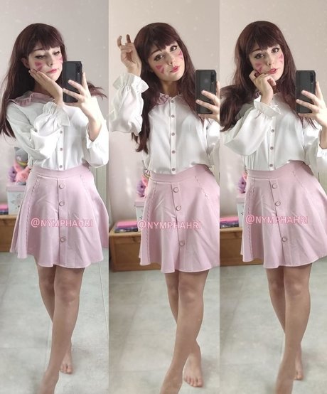 小さいチンポOnlyFans アートヌード 写真