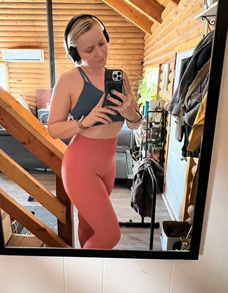 Brook Does Brook ポルノ女優 画像