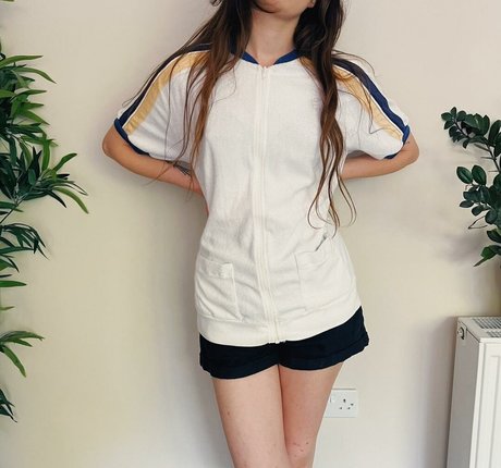 かわいい赤毛のOnlyFans セクシーxxx 画像