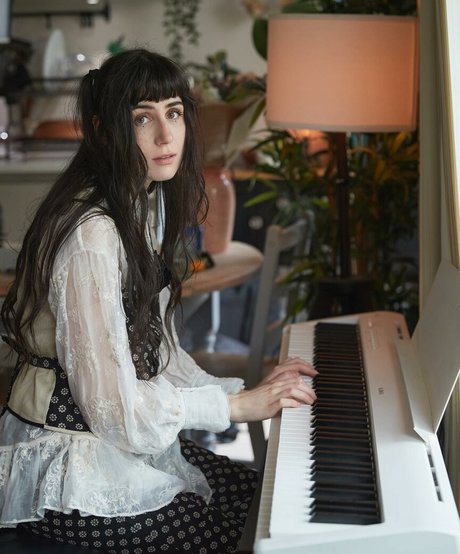 曲線美の裸OnlyFans 美しいポルノ ギャラリー