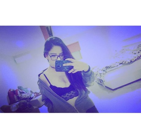 OnlyFansを無効にしました アダルト アーカイブ