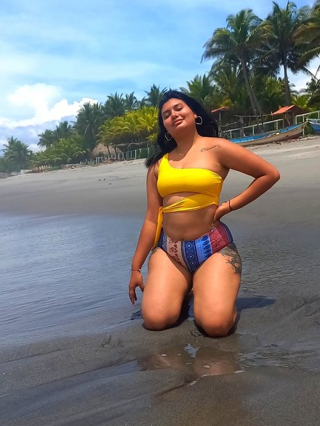 Trinidad_ 独占スター 画像