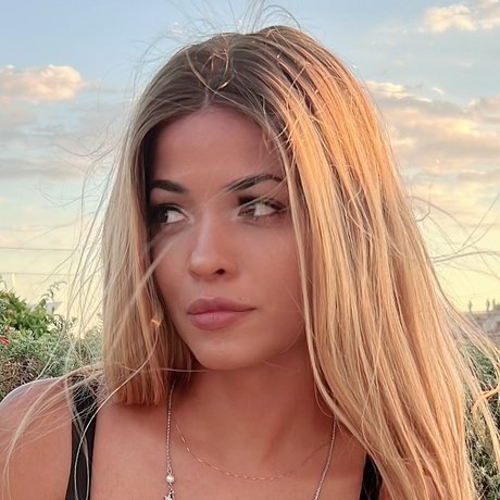 若いティーンのOnlyFans ベスト 写真