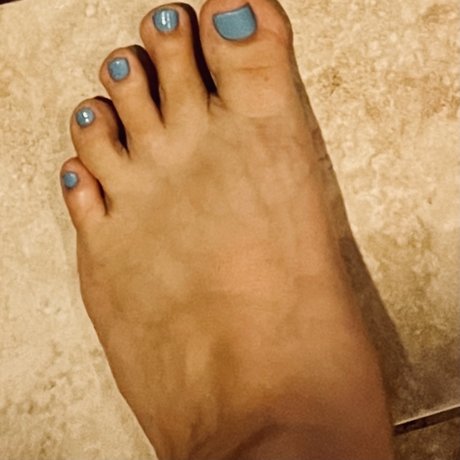 アナルパウグオンリーファンズ ポルノグラフィック 写真