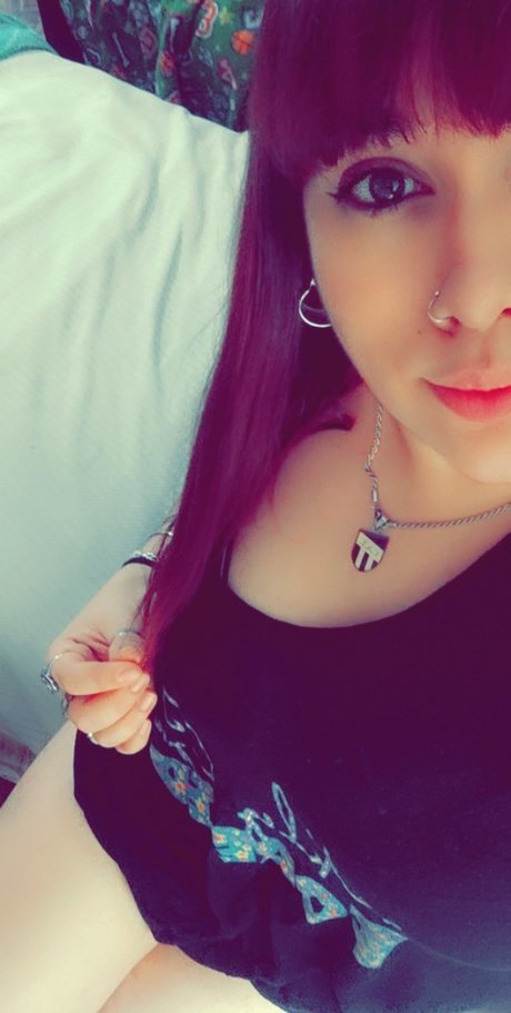 アジア人熟女OnlyFans ヌード 写真