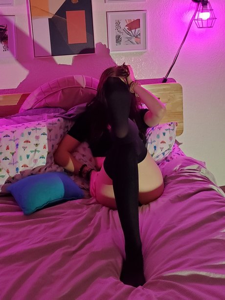 Naliah and Ariel アダルトスター 写真