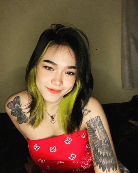 Lynse アートモデル 写真