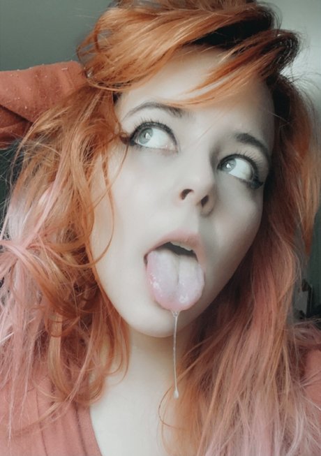 Arya B 素敵なスター 写真